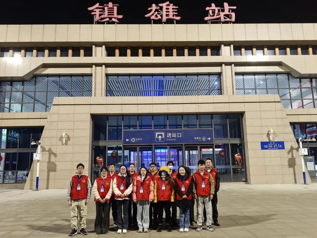 骆涛同学，你的假期被央视《新闻直播间》“曝光”啦！